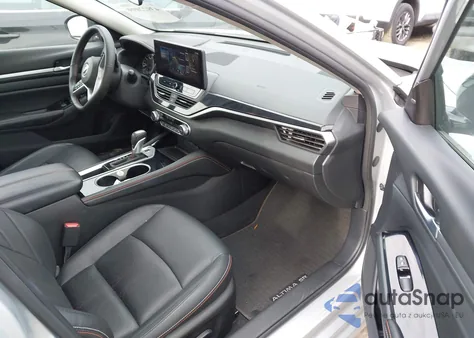 2025 Nissan Altima Sr Fwd z USA, uszkodzony, nr VIN 1N4BL4CV7SN359534